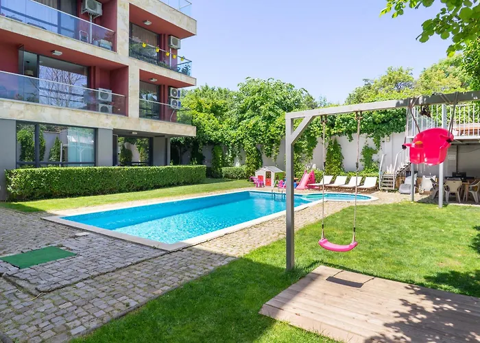 Apartamento Sunny Flat With Pool *